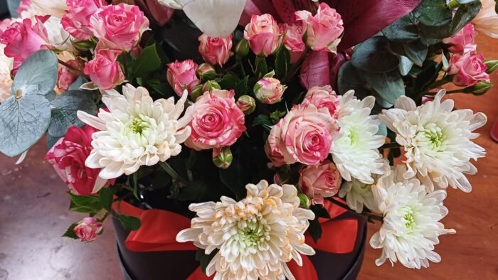 Large Box Of Seasonal Flowers - Image 4